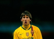 红蓝大战：巴塞罗那VS阿森纳，紧张对决的简单介绍