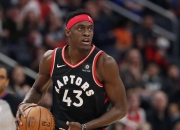 76人惊艳全场，官方宣布新规助攻爆棚，西亚卡姆逆转取胜！